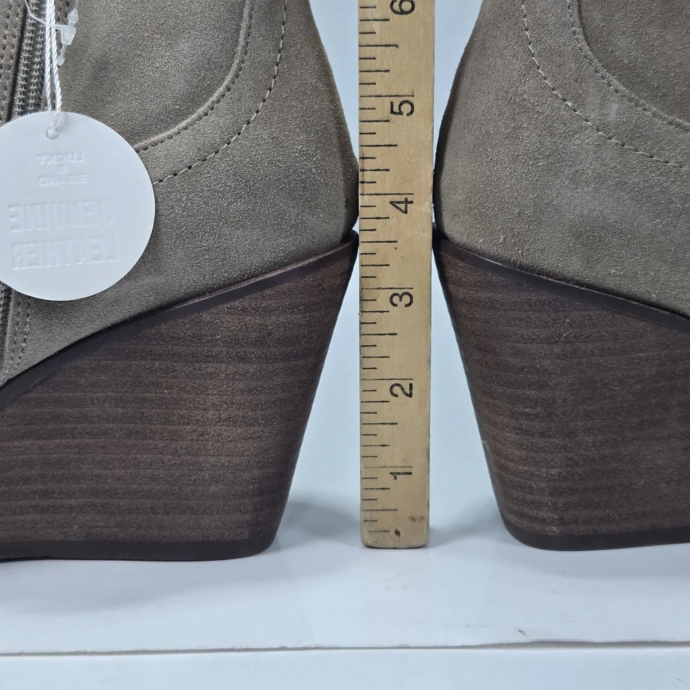 Lucky Brand Wadier Taupe Suede Wedge Ankle Cowboy Boots Booties Women's Size 9